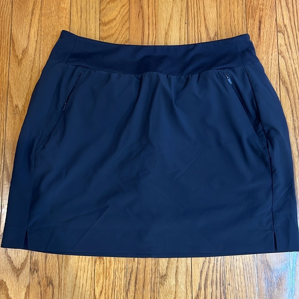 Athleta navy blue skort size 8
